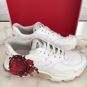 Sneakers Valentino Limited Edition Undercover Rose & chains